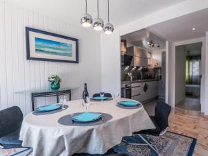 Grand appartement avec terrasse face au Mont-Blanc, parking et WiFi - FR-1-343-173