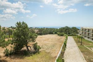 ABF36V2 Charming 2 bdr villa located only a few mi