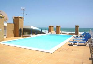 LGS65T2, Luxuoso T2 frente praia, em condominio