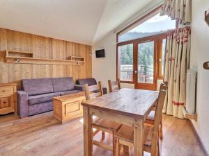 Appartements Charmant Appartement La Tania - 4 Pers, Skis aux Pieds, Balcon Ouest - Courchevel - FR-1-182A-34 : photos des chambres
