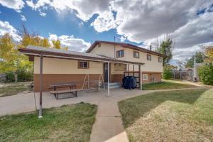 Laramie Vacation Rental 3 Mi to Downtown!