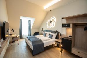 Deluxe Double Room room in Hotel Böhlerstern
