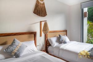 NHOA 101C Lux 1BR Condo Pool access in Aldea Zama