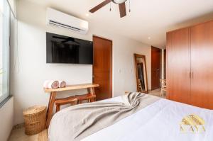 NHOA 305A Lux 2BR Condo Pool View in Aldea Zama