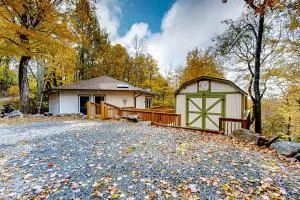 Amidst the Mountains - Damascus