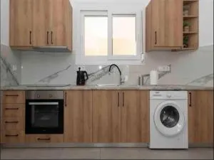 Mimikas Apartment - 皮洛斯