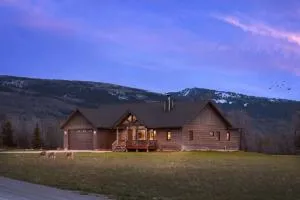 Teton Time - spacious 4 bd 3ba house with mountain - 蒂托尼亚