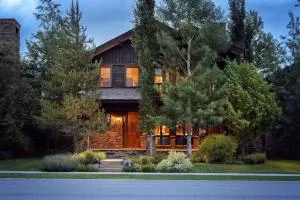 Tributary 4 Br Home in Driggs, Id - 蒂托尼亚