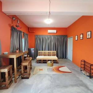 Ipoh town centre - safari 5 pax(2BR)