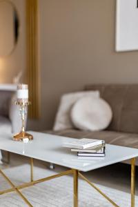 Cozy Room x Aurora Lights