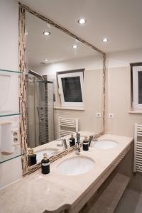 Ultracentral Golden Apartament 1