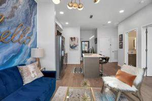 Unique Nashville Condo with POOL, PATIO, PARKING