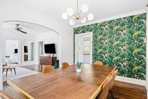 Charming House 5 Minutes to Downtown Chattanooga and Aquarium - Hixson