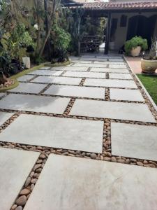 Suíte no jardim - Praia dos Anjos