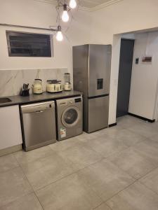 Medon Luxury Suites with power back up Bryanston Sandton