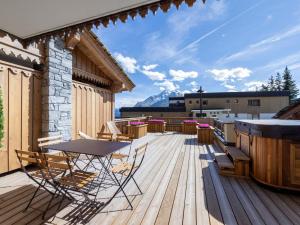 Appartement moderne, terrasse - 8 pers. - FR-1-690-17