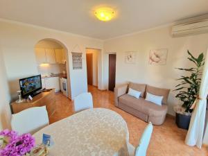 Apartments by the sea Barbat, Rab - 21809