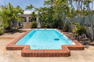 Palm View Holiday Apartments