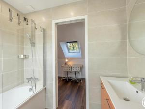 Maisons de vacances Gite Rethondes, 3 pieces, 4 personnes - FR-1-526-42 : photos des chambres