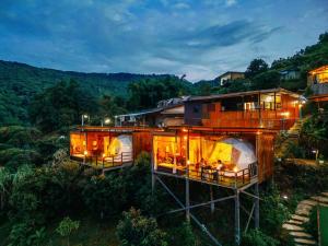 ม่อนลมหนาว โฮมเสตย์ MonLomNao Homestay