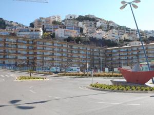 ROCMAR. Apartamento frente al puerto y vistas a la bahía de Roses - ES-258-30