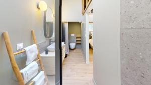 B&B / Chambres d'hotes LA PLANETTE : photos des chambres