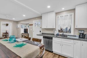 Seaside Cottage: A MyShoreCottage Property