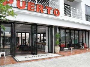 El Puerto Hotel