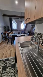 Appartements Duplex Saint-Pierre - Parking et wifi gratuit : photos des chambres