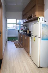 Phòng Đôi Phổ Thông (Economy Double Room)