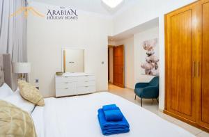 New Arabian Trident Waterfront 3 BR plus maid