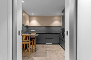 Newly furnished apt in Tallinn with free parking in the underground garage