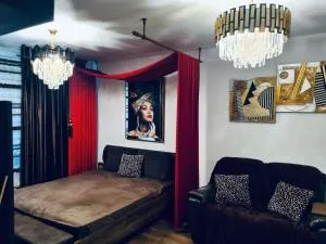 Liam Studio - Apărătorii Patriei