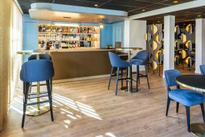 Hotels Mercure Toulouse Aeroport Blagnac : photos des chambres