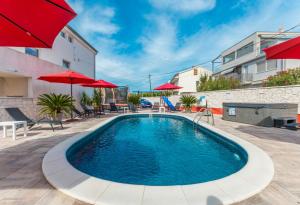 New! Luxurious Villa ANCORA