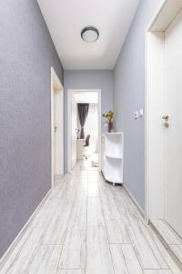 Super Center flat Parchevich