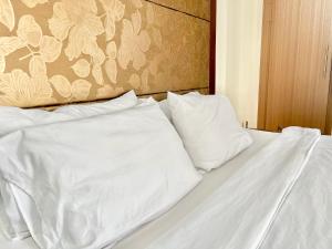 Cozy Spacious Condo Hotel near NAIA Manila Airport Pasay
