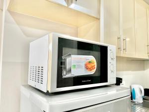 Cozy Spacious Condo Hotel near NAIA Manila Airport Pasay