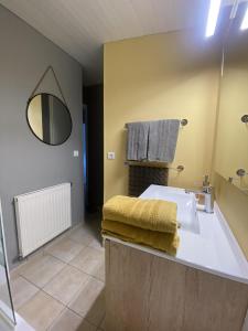 Maisons d'hotes Le Logis de La Brumanderie - Saintes : photos des chambres
