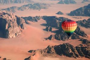 wadi rum tha moon