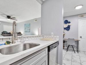 The Flower Rm Dwntn,MedCtr,eado, TSU,Rodeo