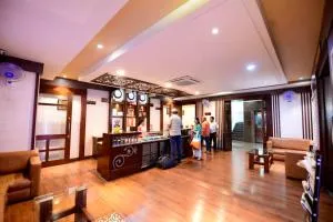 Hotel Jataka Inn - Ґая