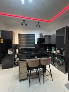 Akua’s Cottage - Lapaz