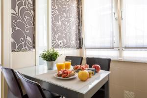 LAMERAGANE, en el centro histórico junto al parque