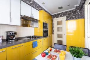 LAMERAGANE, en el centro histórico junto al parque