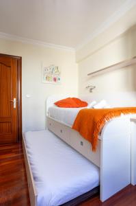 LAMERAGANE, en el centro histórico junto al parque