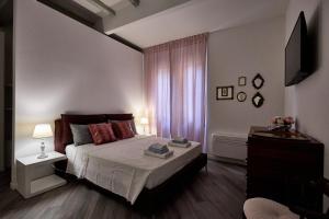 LA TORRE LUNGA -Smart Working- 150 m dalle-from Due Torri-Two Towers