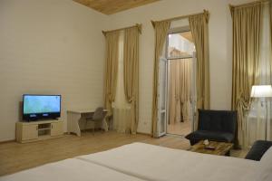 Tovstonogovi Street Apartment