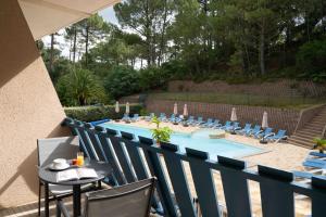 Hotels Hotel Logis Lacotel : photos des chambres