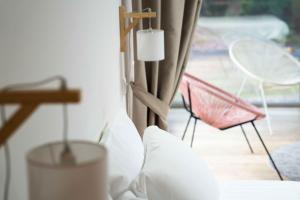 Hotels Hotel Logis Lacotel : photos des chambres